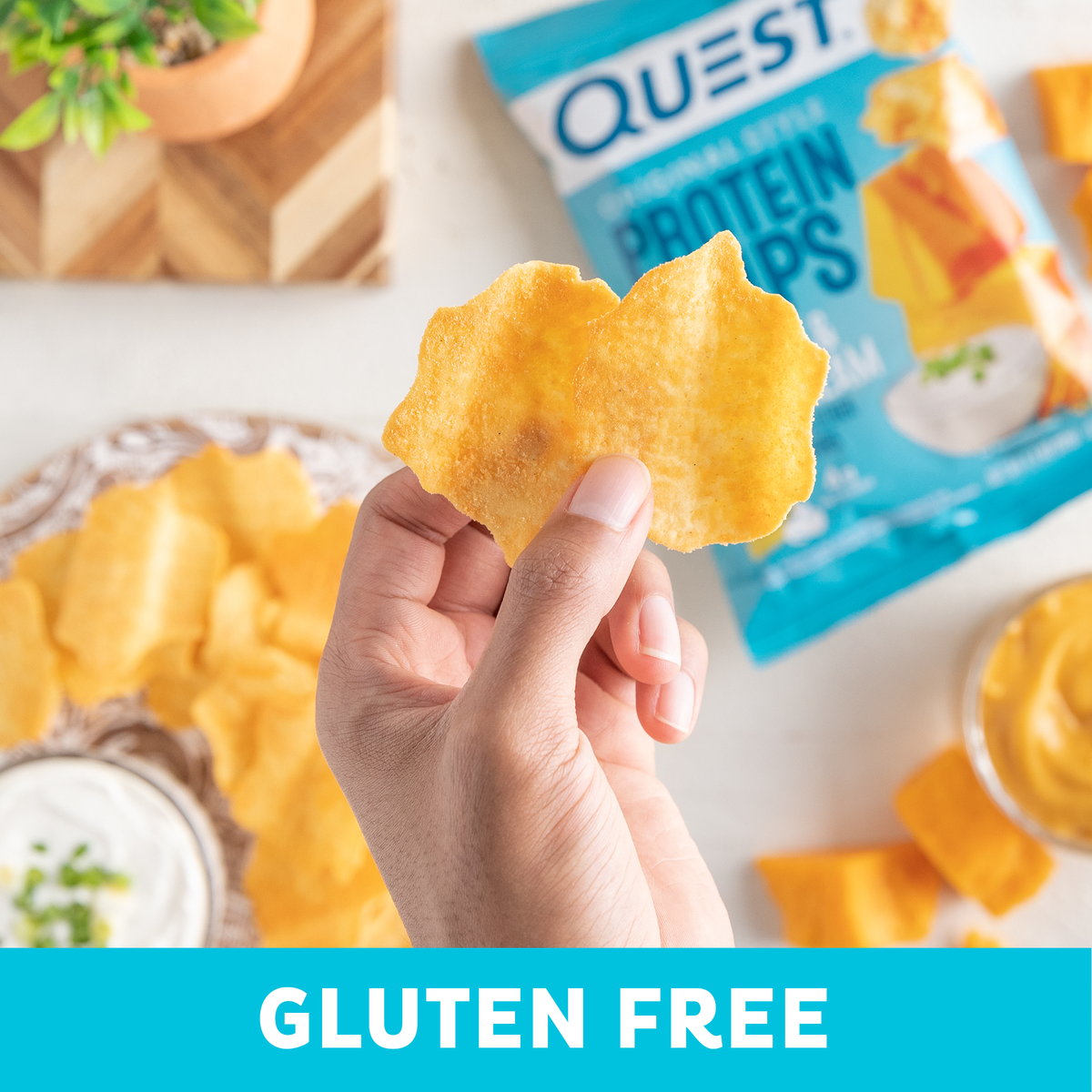 cheddar-and-sour-cream-original-style-protein-chips-b6 qst-000296_cheddar-_-sour-cream-original-style-protein-chips_7.2.png
